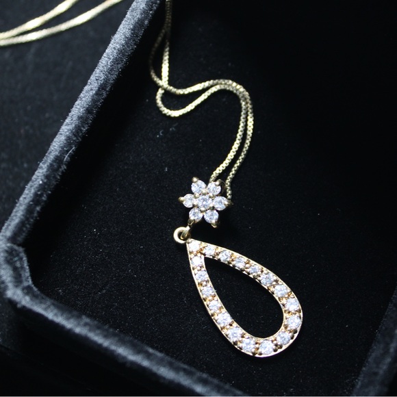 Beautiful Gold toned 925 RJ CZ Necklace - Picture 9 of 14